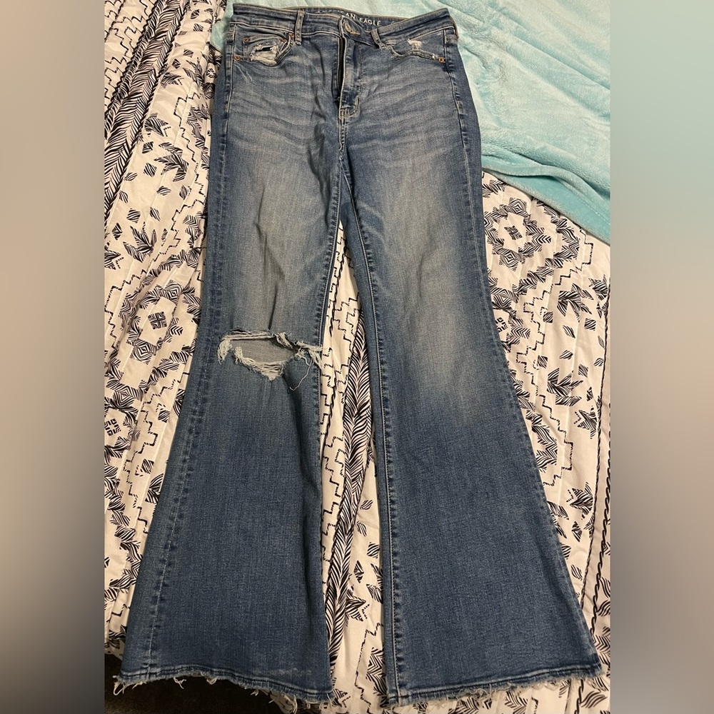American Eagle Flare Jean